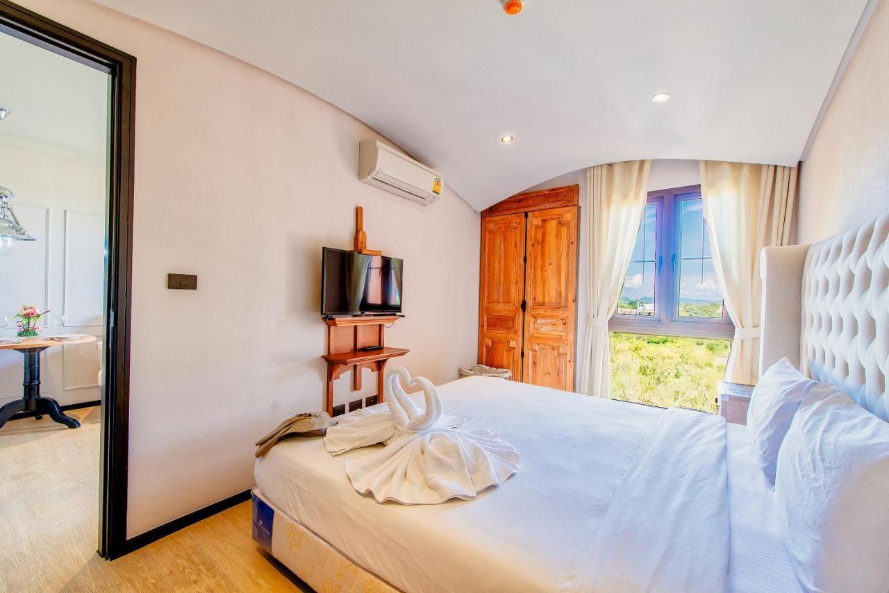Venetian Residence Bãi biển Jomtien Ngoại thất bức ảnh